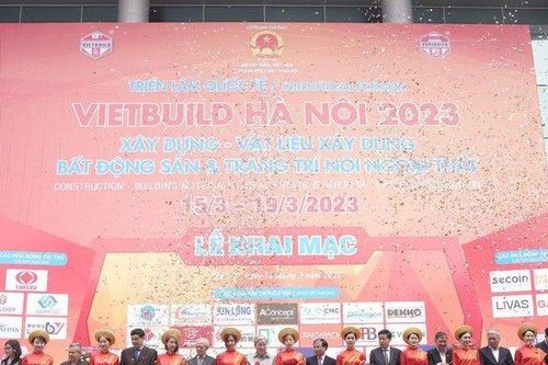 Sự xuất hiện 'đầy sắc màu mới' của SEAALUK-I tại Vietbuild 2023