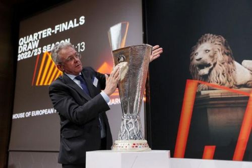 Tứ kết Europa League: M.U đụng độ 'kỷ lục gia'