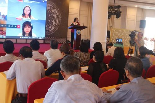 Họp trực tuyến về tham vấn và lập kế hoạch với ngành y tế năm 2023.