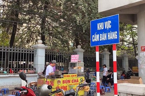 Nhà ga tuyến đường sắt Nhổn - ga Hà Nội nhếch nhác, bốc mùi