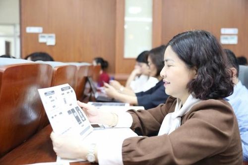 Cục Thuế Quảng Ninh tổ chức hội nghị hỗ trợ về quyết toán thuế năm 2022