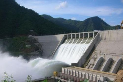 HNX đưa loạt mã chứng khoán vào diện cảnh báo