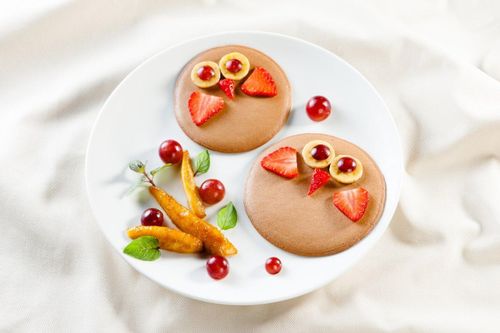 Tha hồ sáng tạo với bột bánh rán Ajinomoto vị sô cô la cải tiến mới