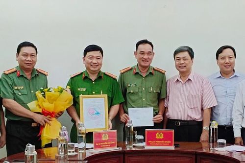 Công an TP Sa Đéc được khen thưởng vì liên tục phá án nhanh