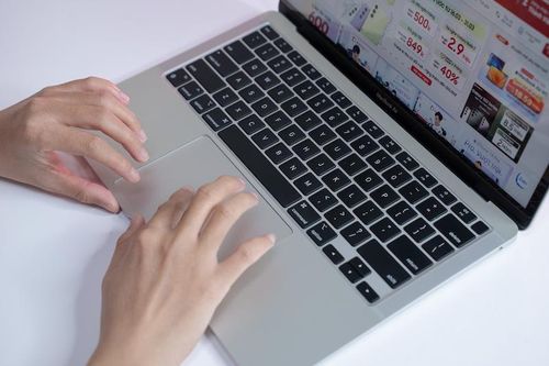 MacBook Air M1 đang rẻ nhất từ trước đến nay tại thị trường Việt Nam