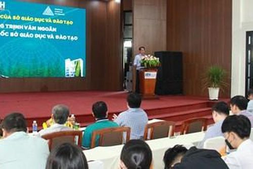 Vĩnh Long tổ chức chương trình giảng dạy STEM trong trường học