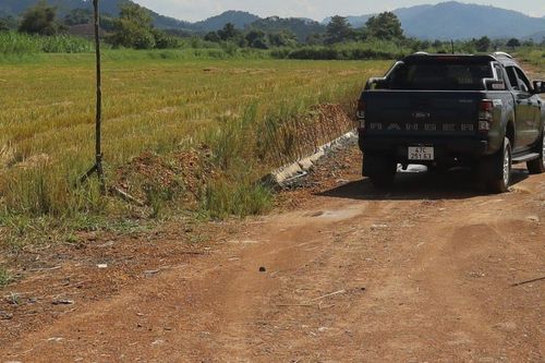 Thiếu hơn 100 nghìn khối đất đắp, dự án đê ngăn lũ 200 tỷ nguy cơ chậm tiến độ