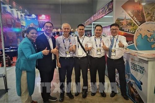 Vietnam Airlines quảng bá hình ảnh Việt Nam tại Hội chợ Du lịch Malaysia 2023