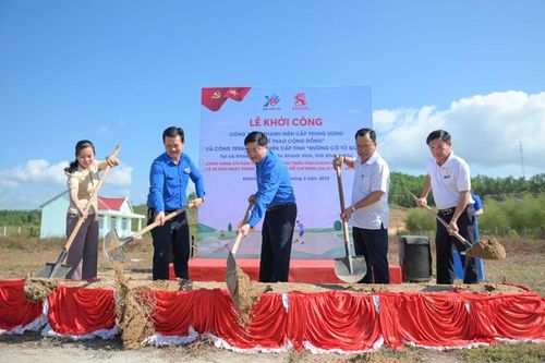 Khởi công công trình thanh niên cấp Trung ương 'Sân thể thao cộng đồng' tại xã Khánh Đông