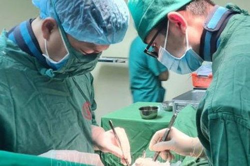 Chủ quan, cụ ông 85 tuổi ở Hải Phòng phải tháo bỏ nửa bàn chân