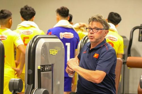 U23 Việt Nam thư giãn cơ bắp tại Qatar