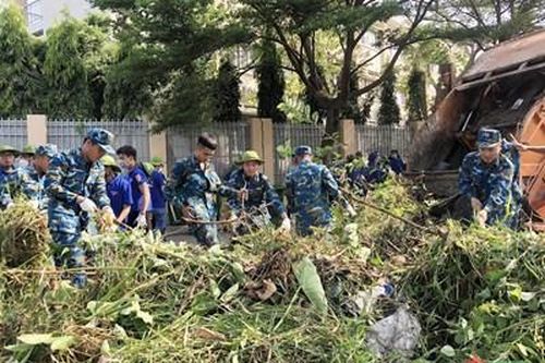 Tuổi trẻ TP Hồ Chí Minh sôi nổi ra quân Ngày Chủ nhật xanh