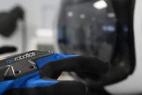 Thiếu nhân viên y tế, Đức dùng robot chăm sóc sức khỏe người già