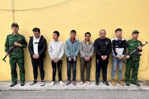 Quảng Ninh: Bắt giữ nhóm đối tượng đưa người nhập cảnh trái phép vào Việt Nam