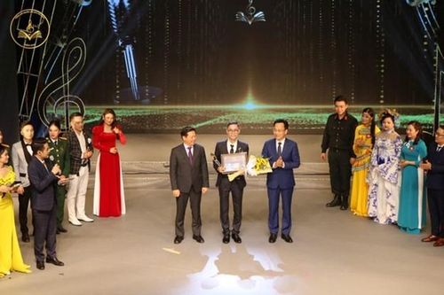 Trao giải Cuộc thi 'Tiếng hát Người làm báo mở rộng – 2023'