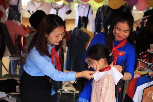 Hơn 1.000 thiếu nhi Hải Dương tham gia ngày hội vui khỏe – tiến bước lên Đoàn