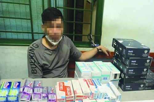 Ma túy 'nóng' qua tuyến hàng không, bưu điện