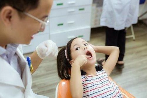 Hơn 85% trẻ tại Việt Nam bị sâu răng