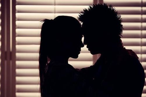 Cà Mau: Nữ giáo viên bị kiểm điểm vì nhắn tin 'tình cảm' với người đã có gia đình