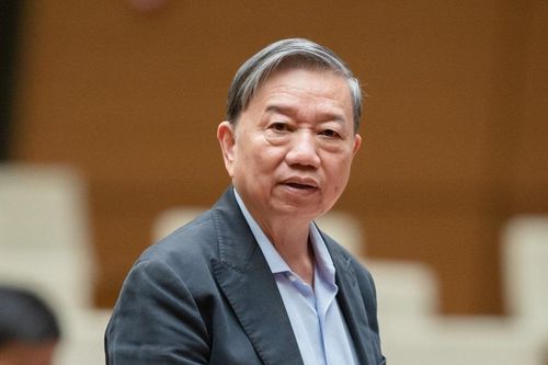 Bộ trưởng Tô Lâm: Làm một vụ, cảnh tỉnh cả vùng, lĩnh vực