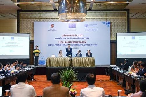 Chuyển đổi số ngành tư pháp: Thay đổi tư duy, nhận thức, cách thức giải quyết công việc