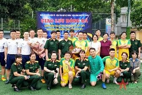 Khơi phong trào, tạo động lực thi đua