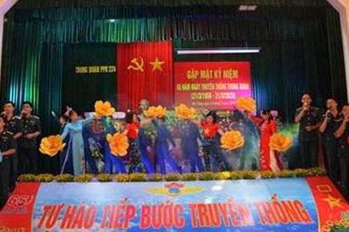 Trung đoàn Pháo phòng không 224 gặp mặt kỷ niệm 65 năm Ngày truyền thống
