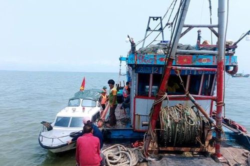 Kịp thời hỗ trợ cứu nạn thuyền viên gặp nạn trên biển