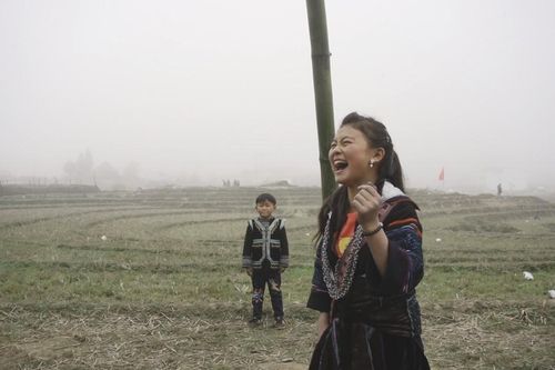 Tìm nắng trong sương