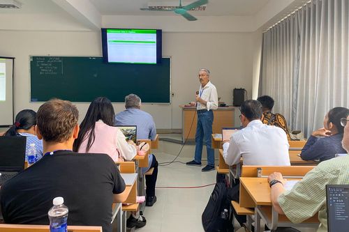 Hội thảo quốc tế về đại số máy tính tại Huế