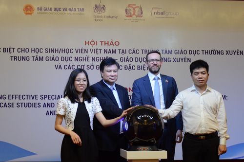 Đẩy mạnh đào tạo giáo viên giáo dục đặc biệt