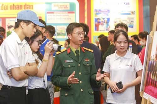 Những hình ảnh ấn tượng sau 3 ngày diễn ra Hội báo toàn quốc 2023