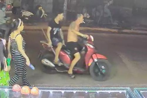 Tên trộm liều lĩnh tẩu thoát dù bị chủ tiệm điện thoại truy đuổi hơn 1km