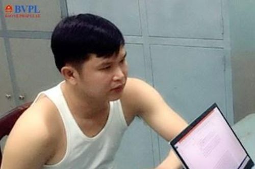 Phê chuẩn Quyết định khởi tố kẻ tưới xăng dọa đốt bé trai để đòi nợ