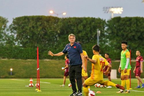 Tuyển U23 Việt Nam tập trên sân tập của đương kim vô địch thế giới, chuẩn bị cho trận ra quân gặp U23 Iraq