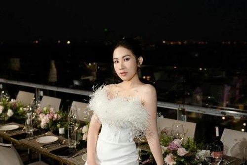 Gặp gỡ Nguyễn Thảo Hương Beauty - Hot mom xinh đẹp khiến nhiều người ngưỡng mộ