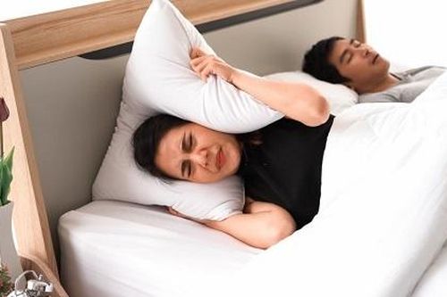 Lý do nhiều người ngủ ngáy?