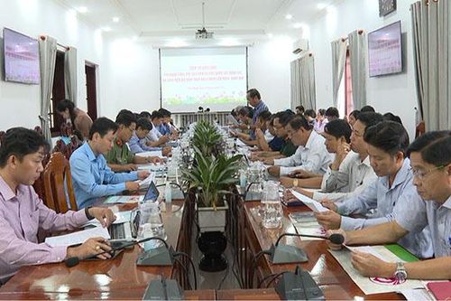 Kiểm tra tiến độ thực hiện các tiêu chí xây dựng huyện nông thôn mới