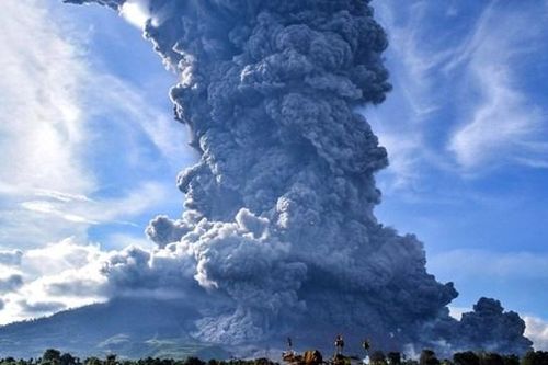 Núi lửa Merapi 'thức giấc'
