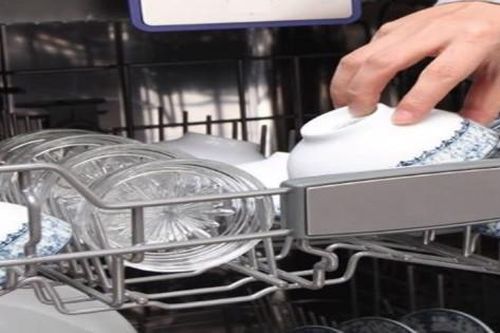 Cách sử dụng máy rửa bát an toàn