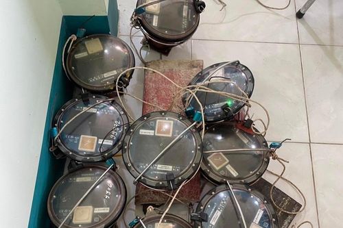 Cà Mau điều tra xử lý vụ 10 tàu đổi dầu lấy… 1 vị trí