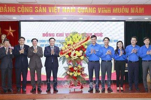 Kiên trì xây dựng hình mẫu thanh niên 'tâm trong, trí sáng, hoài bão lớn'