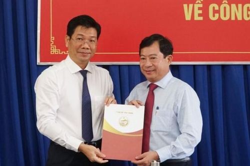 Giám đốc Sở GD&ĐT Tây Ninh nhận nhiệm vụ Hiệu trưởng Trường Chính trị