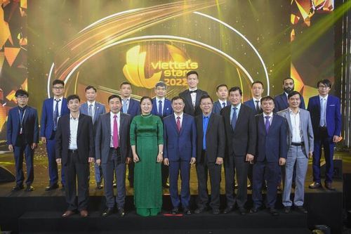 Nguyễn Hoàng Đức và nhiều cá nhân, tập thể được tôn vinh