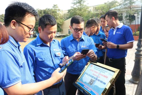 Đoàn thanh niên các địa phương số hóa hàng loạt 'địa chỉ đỏ'