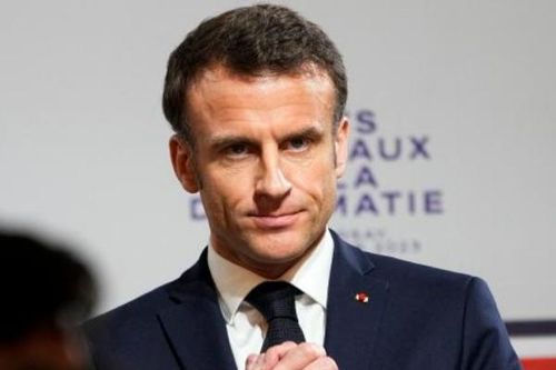 Điều gì chờ đợi Tổng thống Pháp Macron sau bỏ phiếu bất tín nhiệm?
