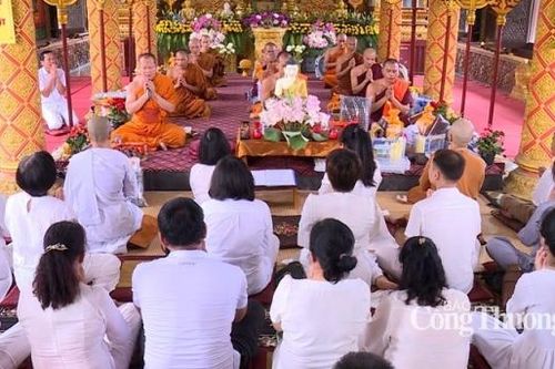 Sách trắng 'Tôn giáo và chính sách tôn giáo ở Việt Nam': Khẳng định quyền tự do tín ngưỡng