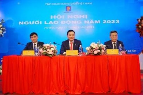 Tập đoàn Xăng dầu Việt Nam đồng lòng thực hiện thắng lợi những mục tiêu trọng tâm
