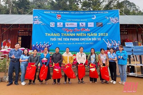 Ý nghĩa Chương trình Tháng ba biên giới 'Gửi nắng bản mùa xuân'