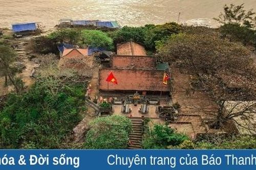 Về Sầm Sơn ngắm núi thiêng Trường Lệ